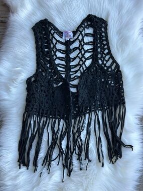 Boho Crochet Fringe Vest - Black
